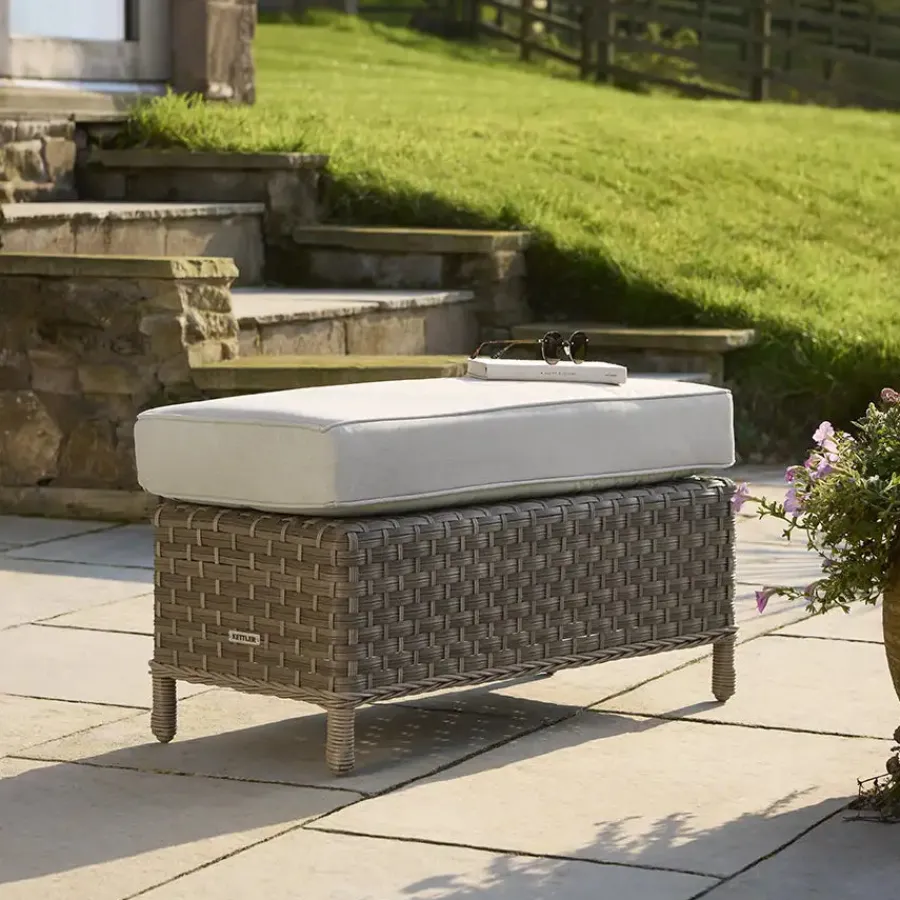 Outlet Charlbury Signature Small Bench Rattan | Benches