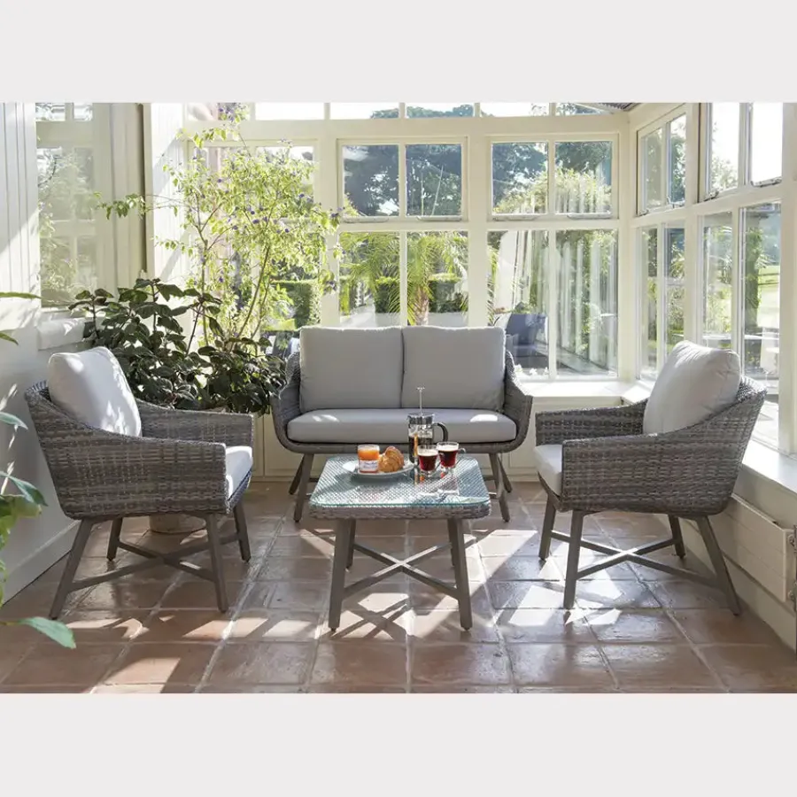 New LaMode Small Coffee Table Seating Sets | Tables