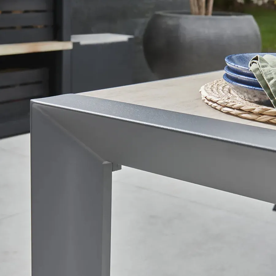Hot Surf Active Dining Table Dining Tables